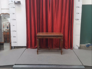 SECRETAIRE