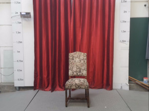 CHAISE