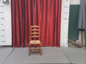 CHAISE