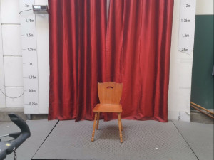 CHAISE