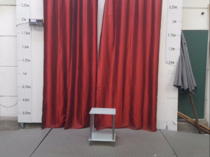 TABLE DE CHEVET