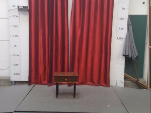 TABLE DE CHEVET